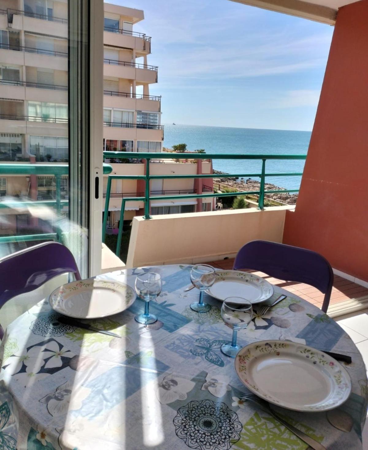 Zenitude Corniche Vue Sete