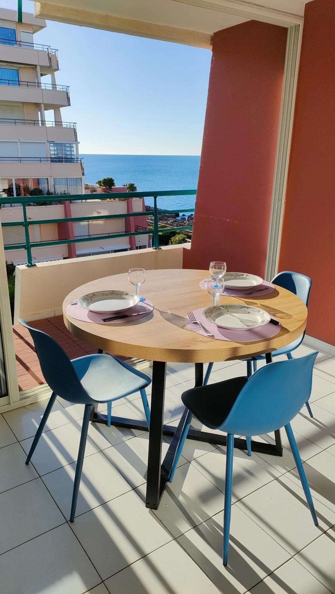 Zenitude Corniche Vue Sete